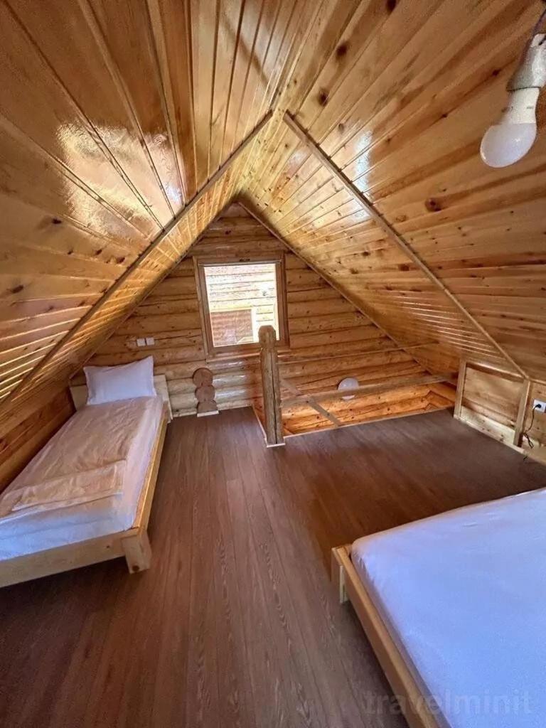 Long Rock Chalet Rimetea